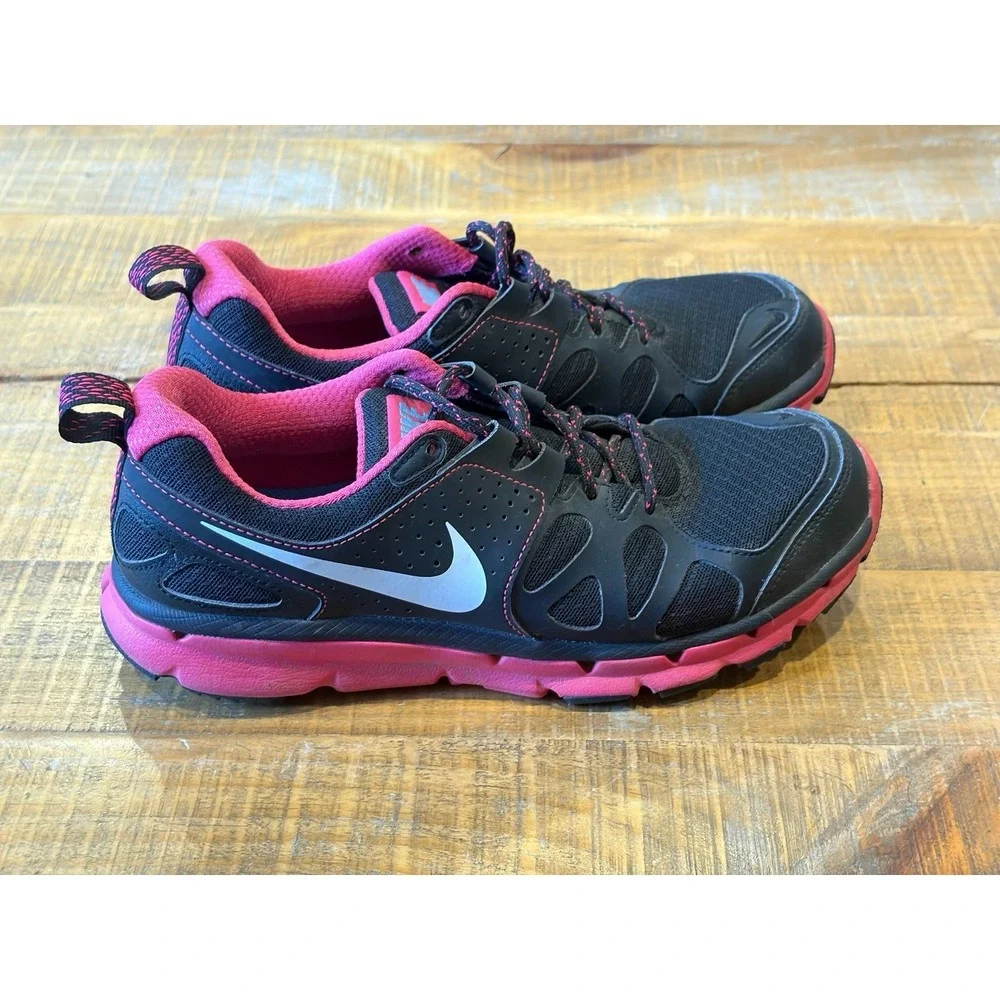 Nike Flex Trail Black/Pink Running Athletic Shoes | Women's Size 8 Colorful